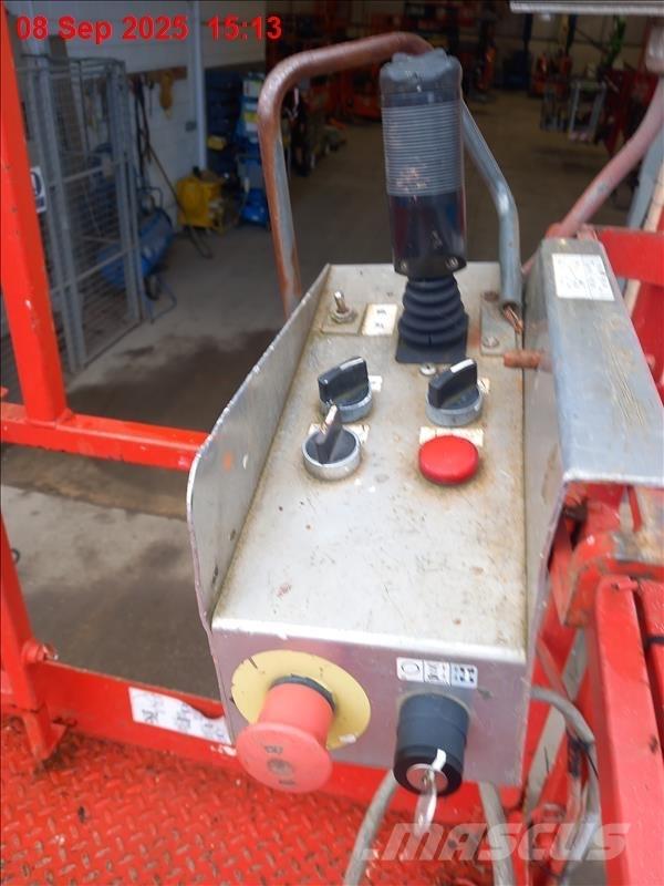 SkyJack SJ 8841 RT Saxlifte