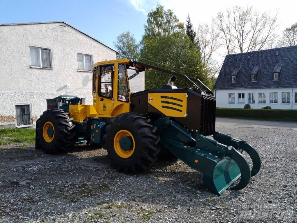 HSM 904S Skovbrugstraktorer