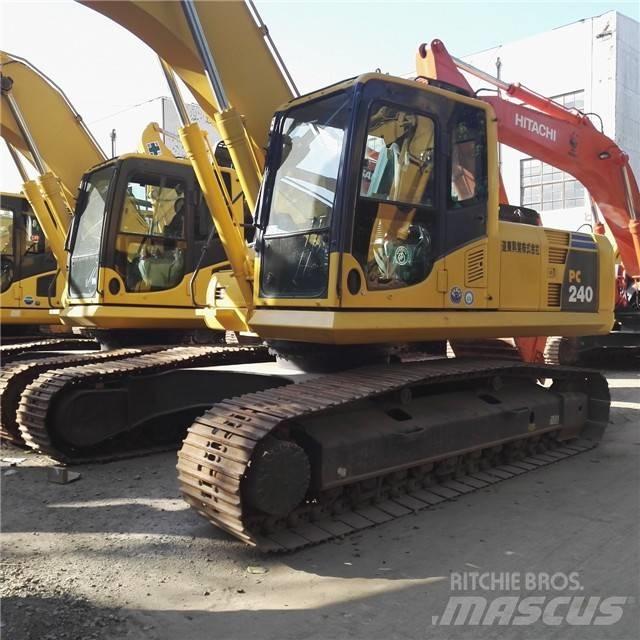 Komatsu PC 240 Gravemaskiner på larvebånd