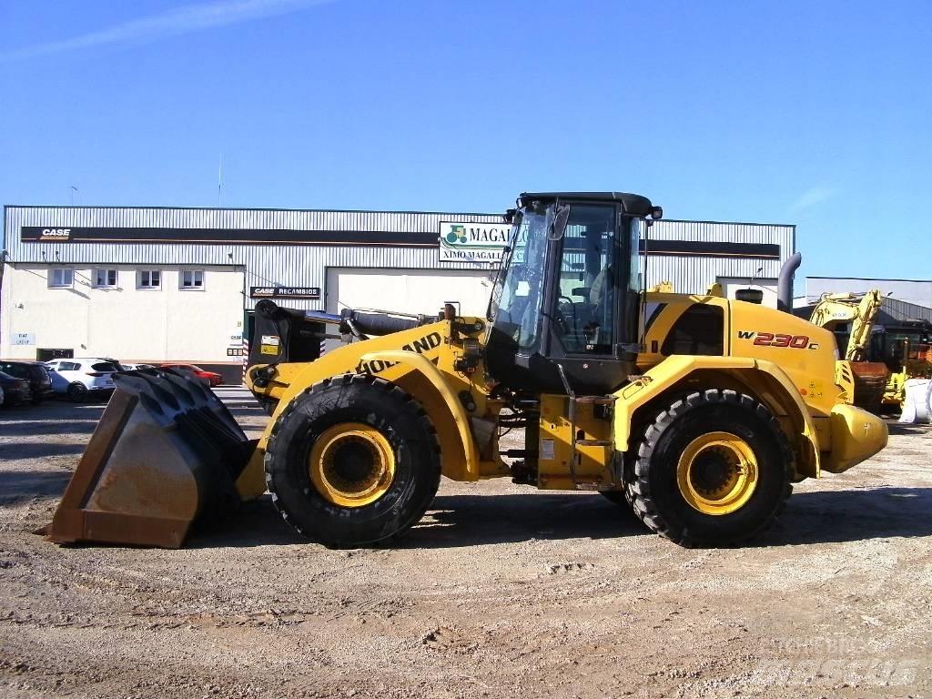 New Holland W 230 C Læssemaskiner på hjul