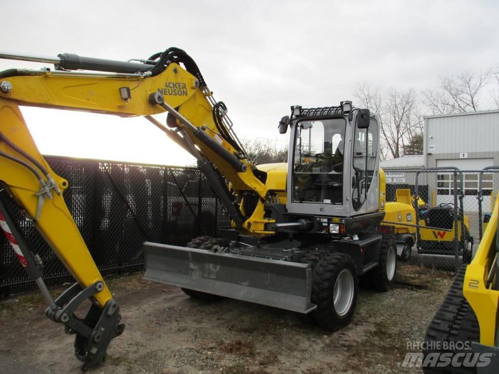 Wacker Neuson EW 100 Gravemaskiner på hjul