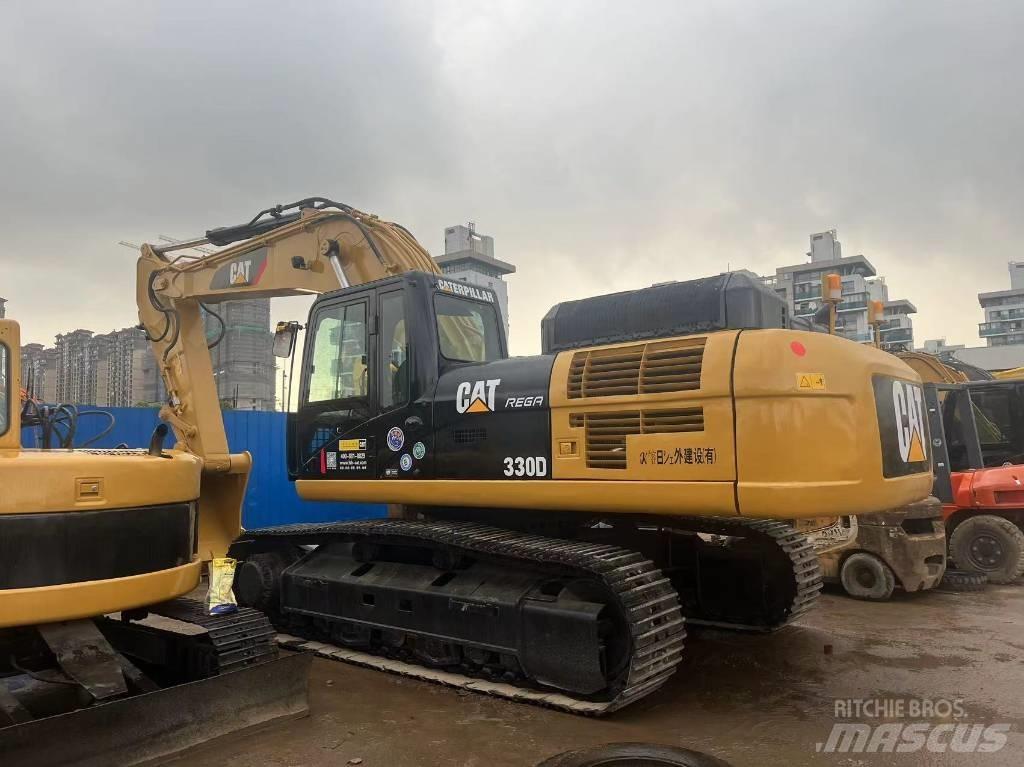 CAT 330 D Gravemaskiner på larvebånd
