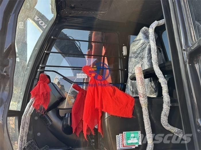 Hitachi ZX 200 Gravemaskiner på larvebånd