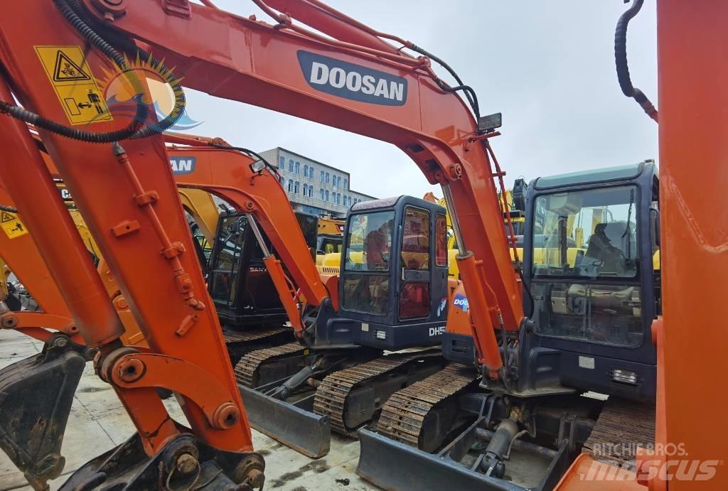 Doosan DH55 Gravemaskiner på larvebånd