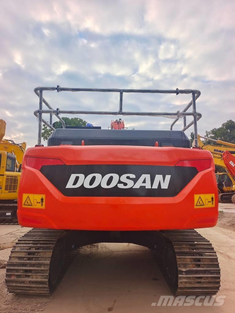 Doosan DX 225 LC-9C Gravemaskiner på larvebånd