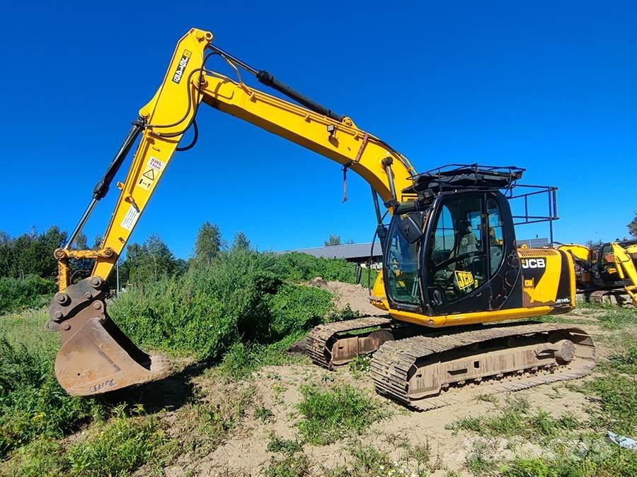 JCB JS145 LC Gravemaskiner på larvebånd