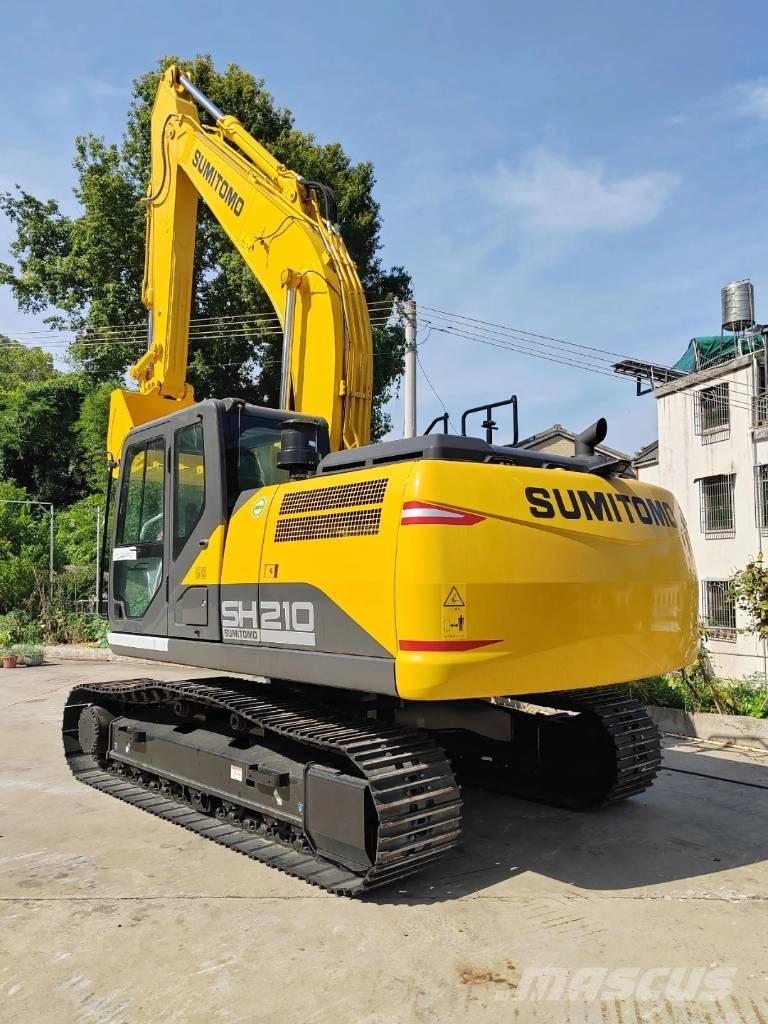 Sumitomo SH210 Gravemaskiner på larvebånd
