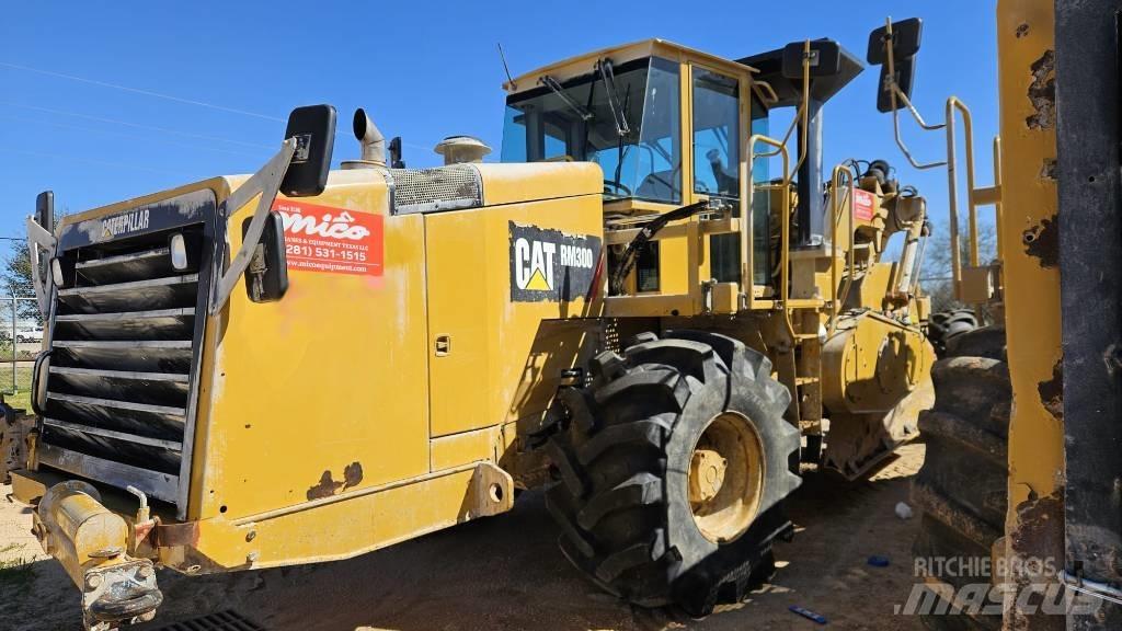 CAT RM 300 Asfaltrecyclere