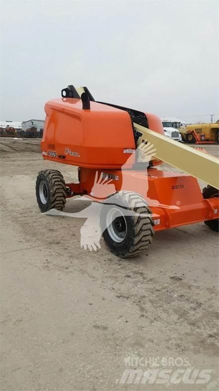JLG 400S Teleskoplifte