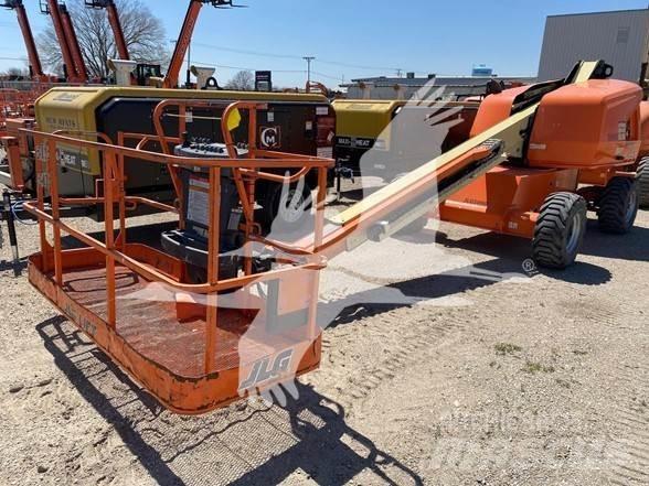 JLG 400S Teleskoplifte