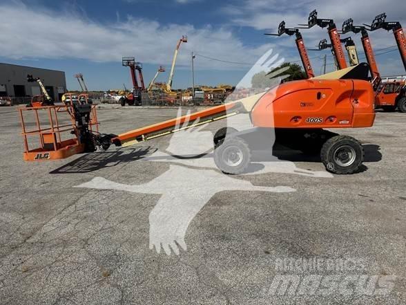 JLG 400S Teleskoplifte