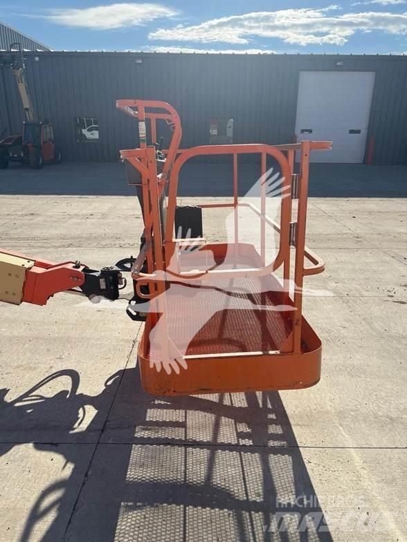 JLG 400S Teleskoplifte