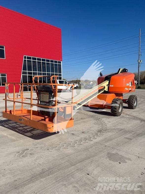 JLG 400S Teleskoplifte