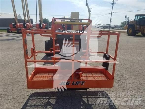 JLG 450AJ Bomlifte med knækarm