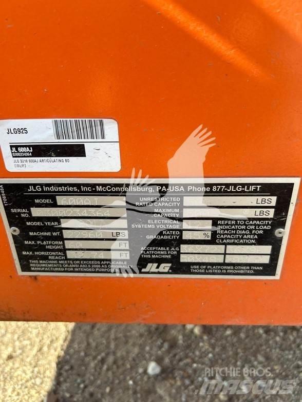 JLG 600AJ Bomlifte med knækarm