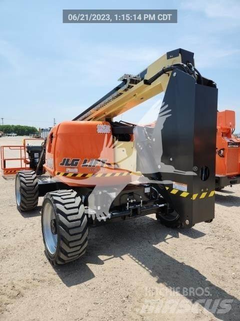JLG 600AJ Bomlifte med knækarm