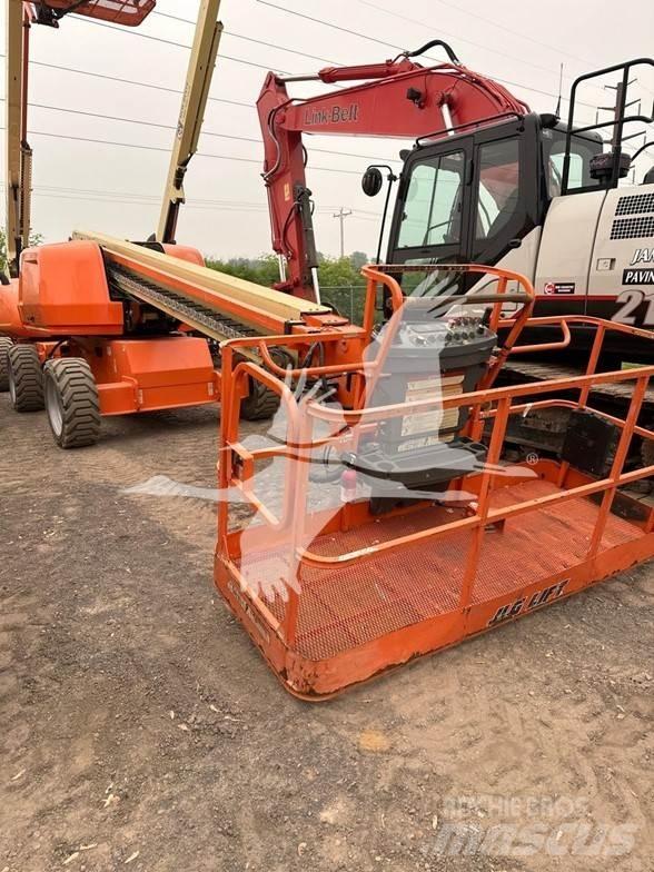 JLG 600S Teleskoplifte