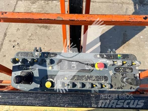 JLG 660SJ Teleskoplifte