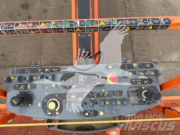JLG 660SJ Teleskoplifte