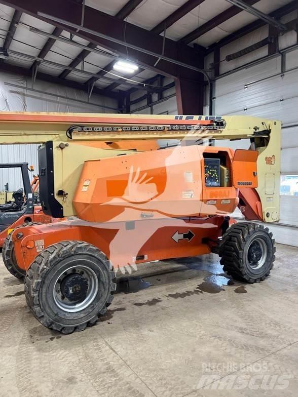 JLG 800AJ Bomlifte med knækarm