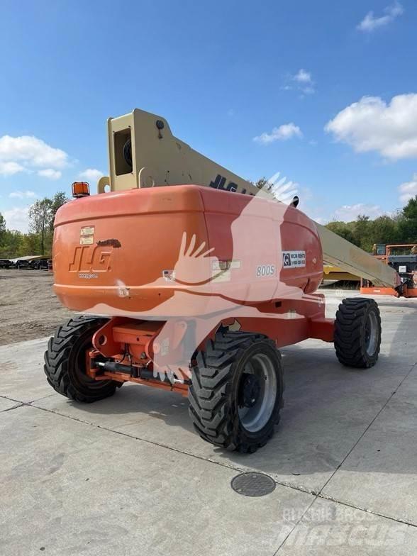 JLG 800S Teleskoplifte