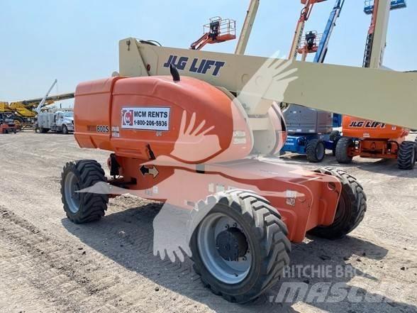 JLG 800S Teleskoplifte