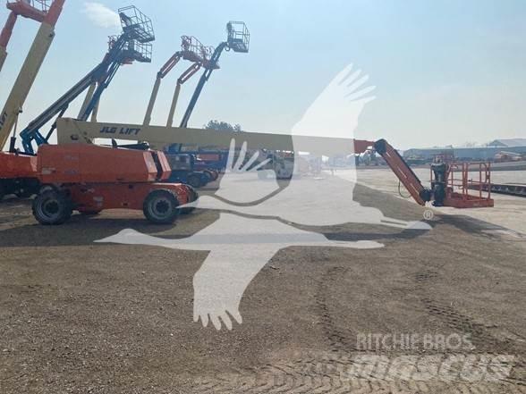 JLG 860SJ Teleskoplifte