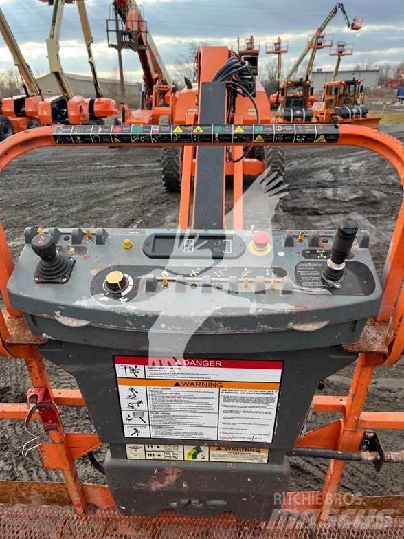 JLG 860SJ Teleskoplifte