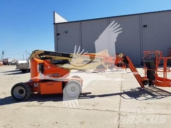 JLG E450AJ Bomlifte med knækarm