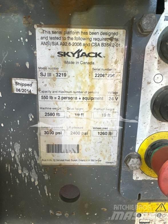 SkyJack SJ3219 Saxlifte