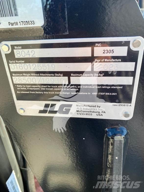 SkyTrak 8042 Teleskoplæssere
