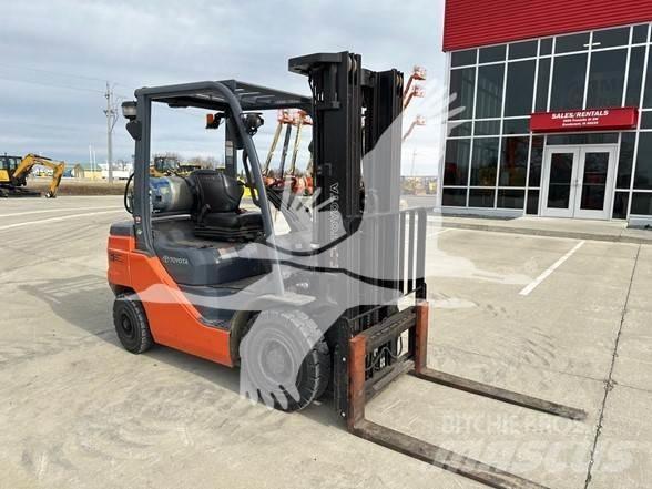Toyota 8FGU25 Diesel gaffeltrucks