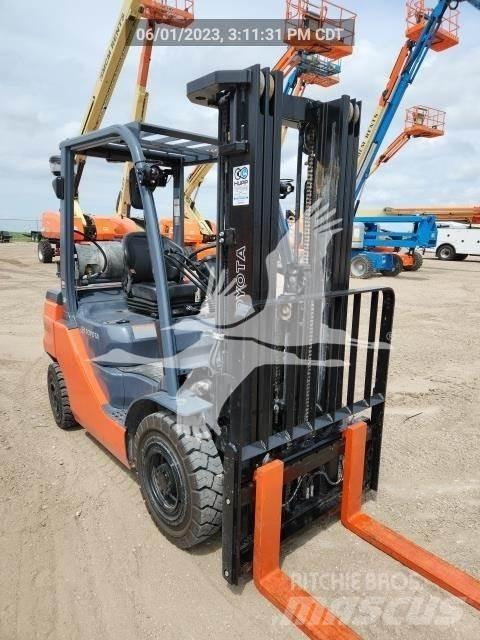 Toyota 8FGU25 Diesel gaffeltrucks
