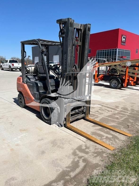 Toyota 8FGU25 Diesel gaffeltrucks