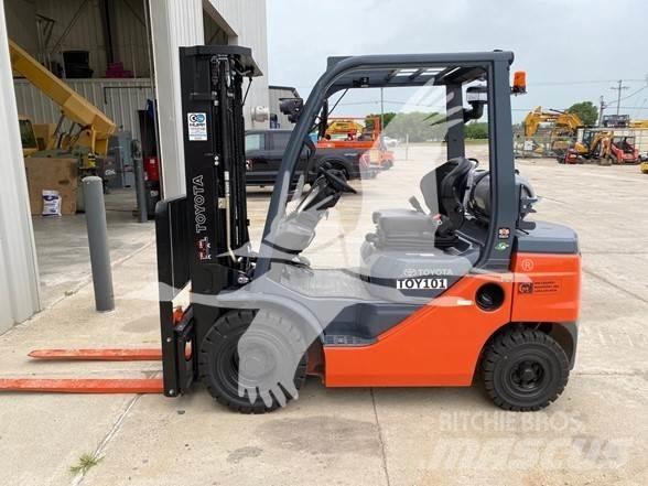 Toyota 8FGU25 Diesel gaffeltrucks