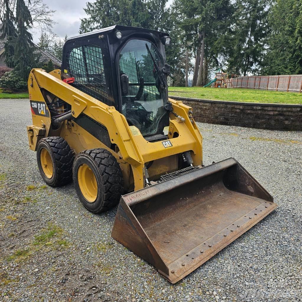 CAT 236D Minilæsser - skridstyret