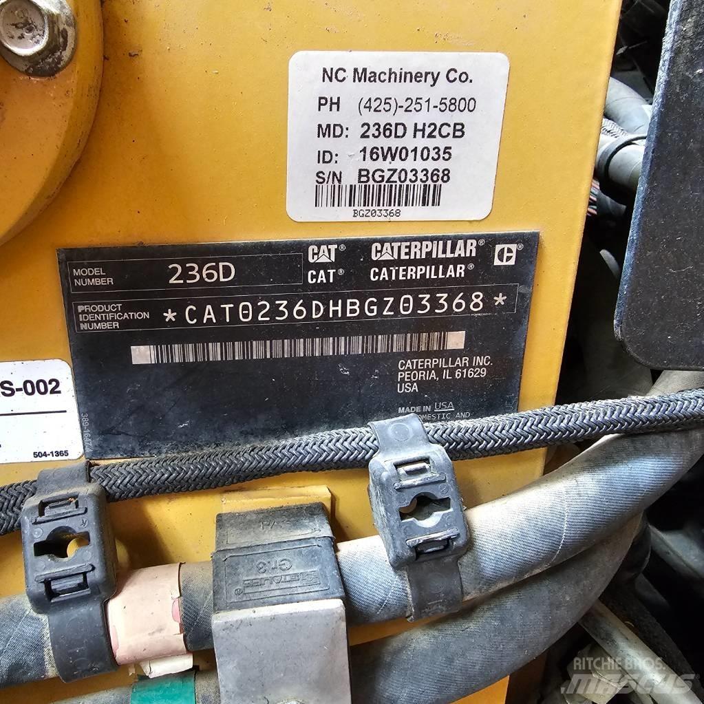 CAT 236D Minilæsser - skridstyret