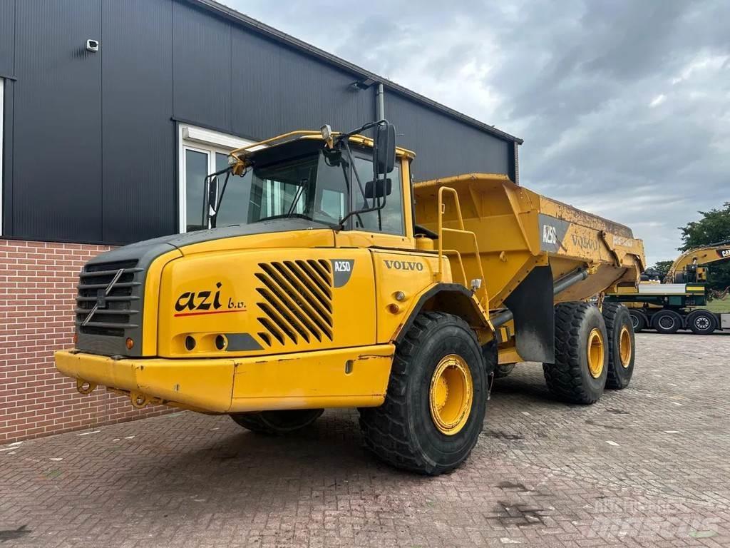 Volvo A25D Terrængående lastbiler