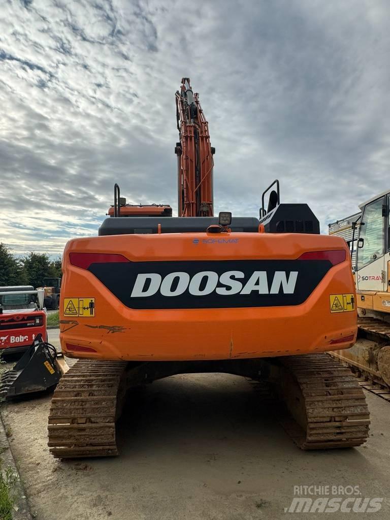 Doosan DX 225 LC-5 Gravemaskiner på larvebånd