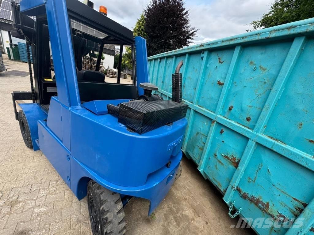 Mora M 80 C Diesel gaffeltrucks