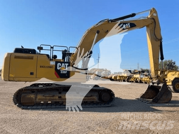 CAT D6T XL Bulldozer på larvebånd