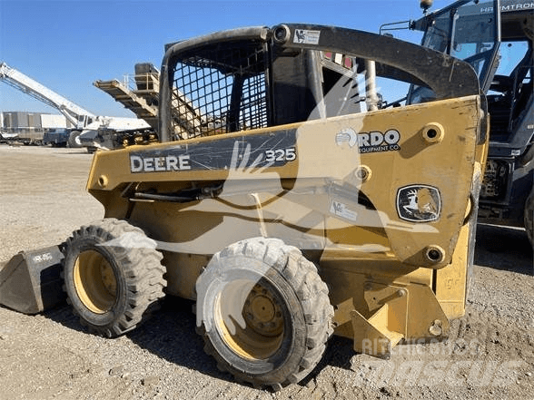 John Deere 325 Minilæsser - skridstyret