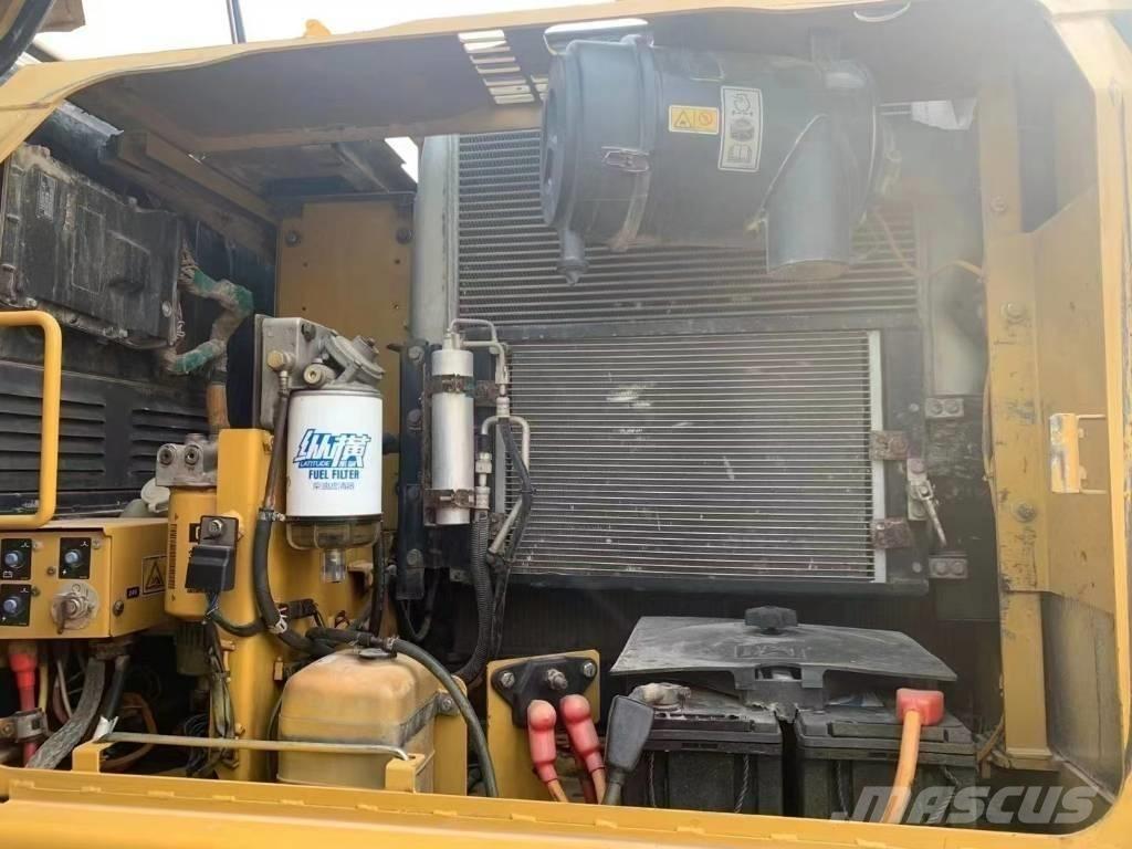 CAT 315D Gravemaskiner på larvebånd