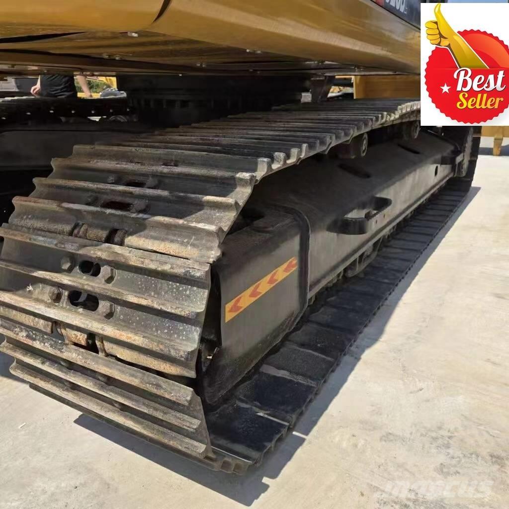 CAT 323 D L Gravemaskiner på larvebånd