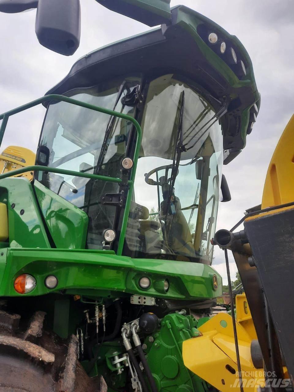 John Deere 8200 i Finsnittere