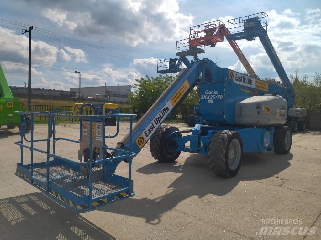Genie ZX 135/70 Bomlifte med knækarm