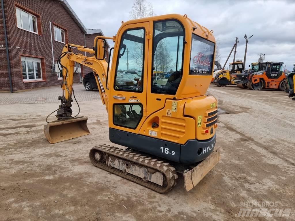 Hyundai R16-9 Minigravemaskiner