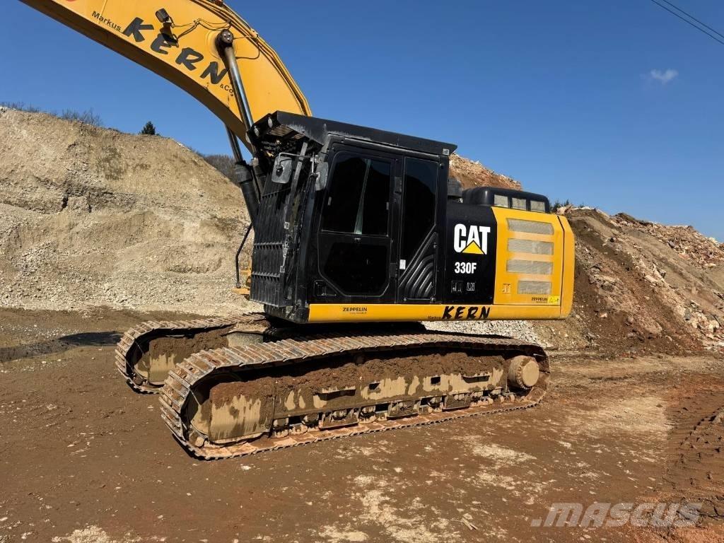 CAT 330 FLN Gravemaskiner på larvebånd
