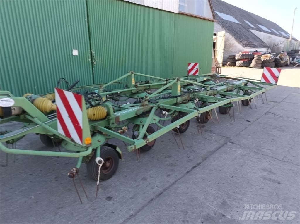 Krone KW1302/12T River og høvendere