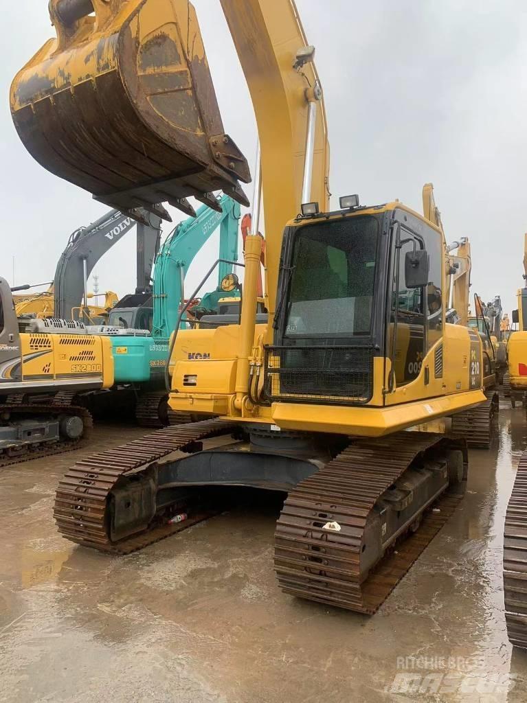 Komatsu PC 210-8 Gravemaskiner på larvebånd